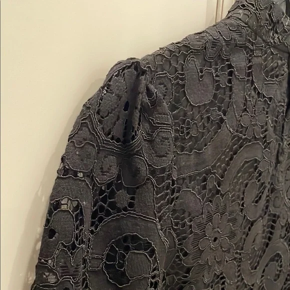 NANETTE LEPORE Elegant Black Lace Top Women’s Size M - Picture 11 of 13